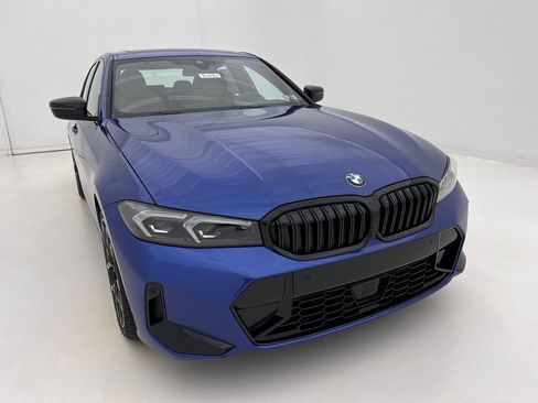 New 2026 BMW 330i xDrive Sedan w/ M Sport Package image 3