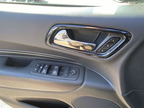 Used 2024 Dodge Durango GT image 16