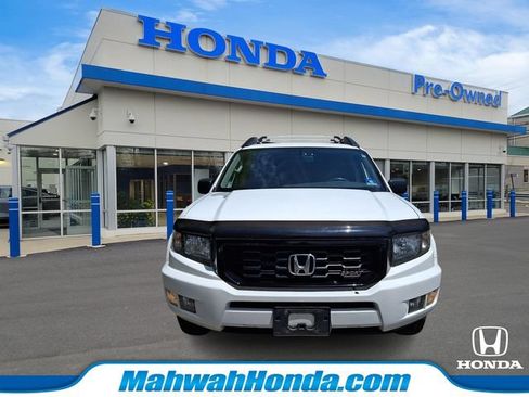 Used 2014 Honda Ridgeline Sport image 2