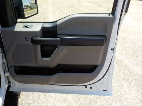 Used 2018 Ford F150 XL w/ Equipment Group 101A Mid AWD/4WD image 28