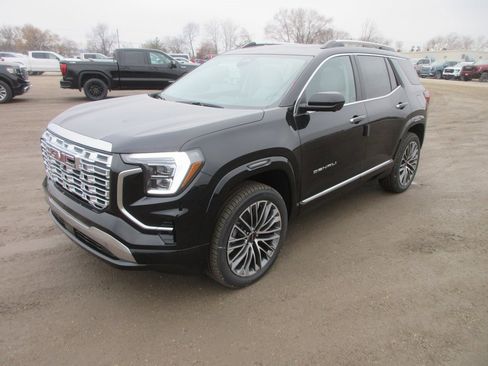 New 2026 GMC Terrain Denali image 9