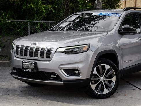 Used 2022 Jeep Cherokee Limited w/ Elite Package image 13