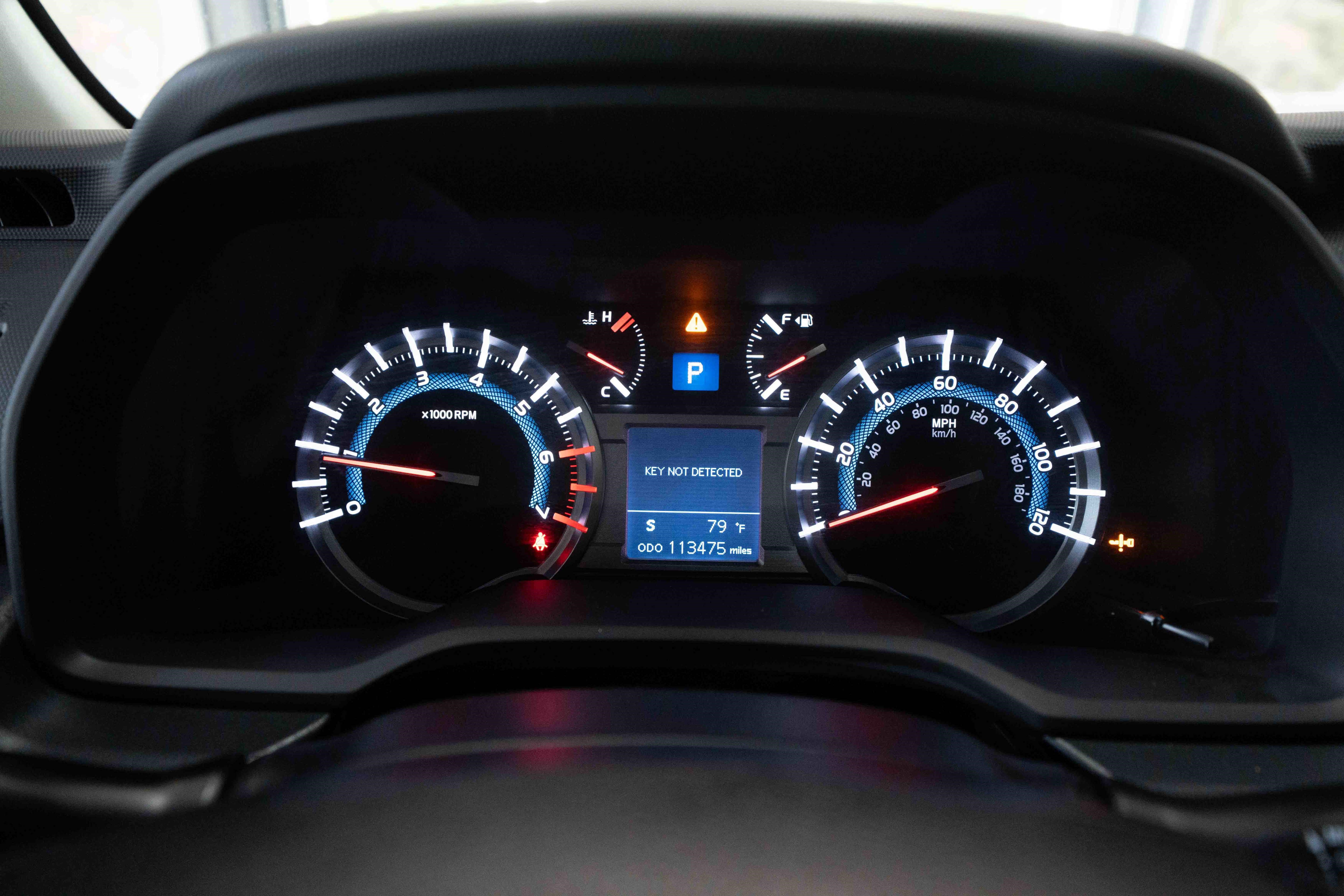 Used 2015 Toyota 4Runner Limited AWD/4WD image 16