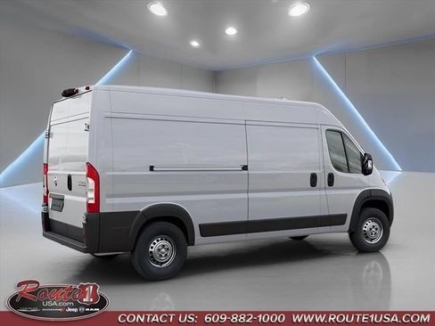 New 2026 RAM ProMaster 2500 w/ Storage Group FWD image 12