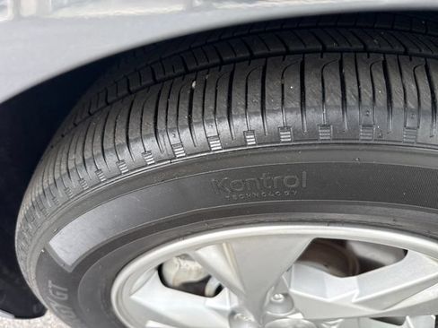 Certified 2023 Hyundai Elantra SE w/ Cargo Package FWD image 28