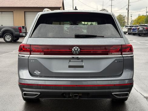 Used 2025 Volkswagen Atlas SE AWD/4WD image 7