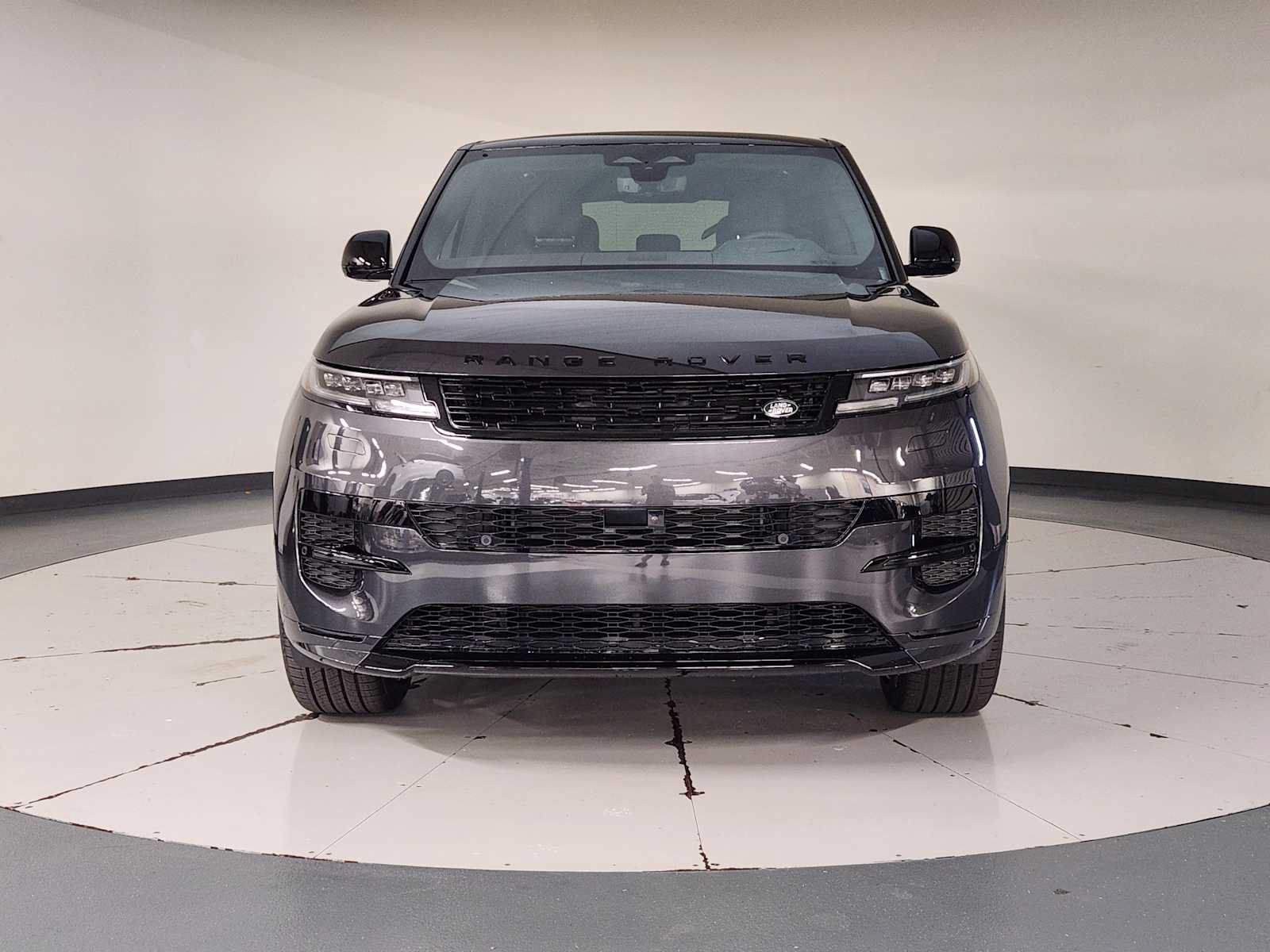 New 2027 Land Rover Range Rover Sport Dynamic SE AWD/4WD image 9