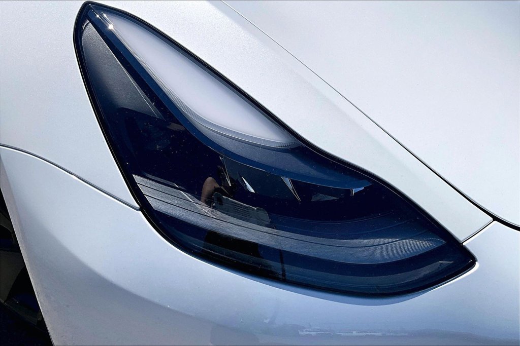 Used 2021 Tesla Model 3 Standard Range Plus RWD image 27