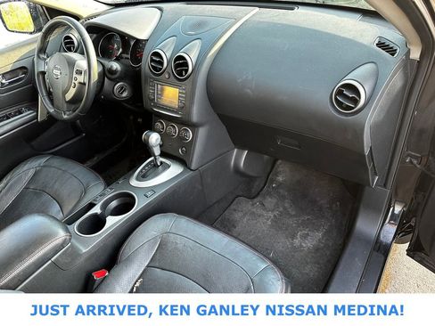 Used 2012 Nissan Rogue SL image 21