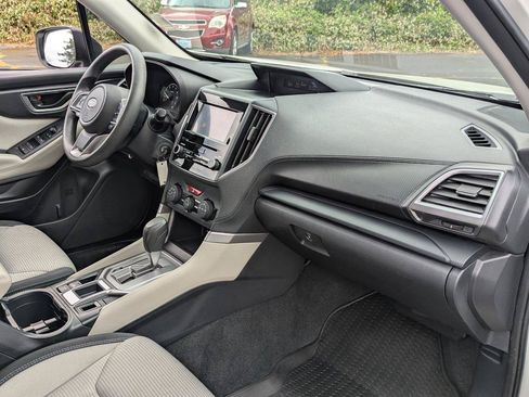 Used 2022 Subaru Forester Limited AWD/4WD image 31