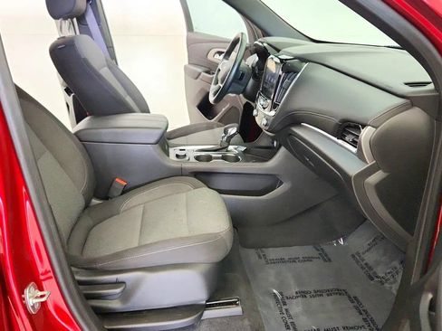 Used 2023 Chevrolet Traverse LT FWD image 29
