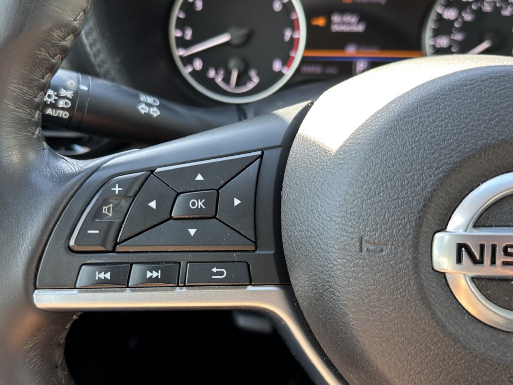 Used 2020 Nissan Sentra SV w/ Electronics Package FWD image 23