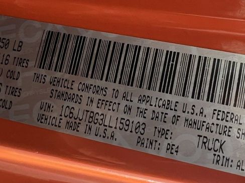 Used 2020 Jeep Gladiator Rubicon image 38