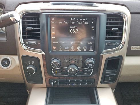 Used 2015 RAM 2500 Longhorn w/ Convenience Group AWD/4WD image 19