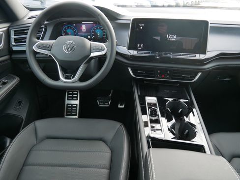 New 2026 Volkswagen Atlas Cross Sport SEL R-Line image 8