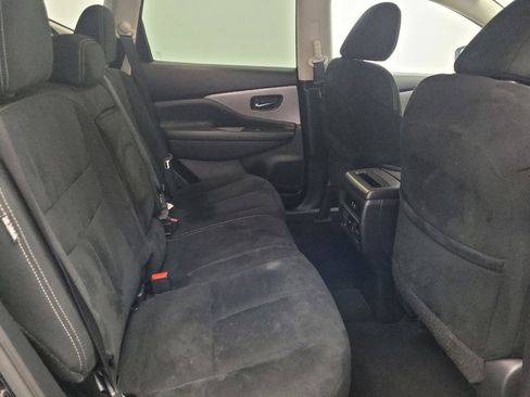 Used 2020 Nissan Murano SV image 19