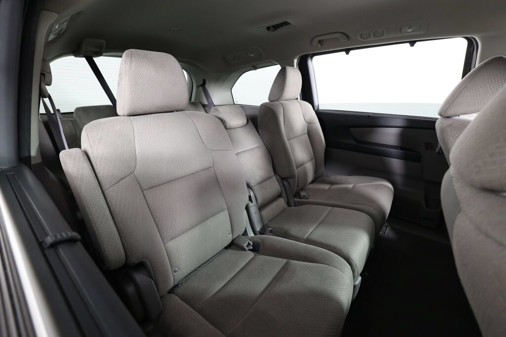 Used 2015 Honda Odyssey EX image 19