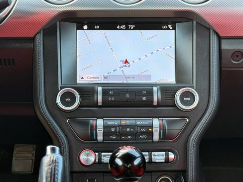 Used 2019 Ford Mustang Coupe w/ Equipment Group 101A RWD image 18