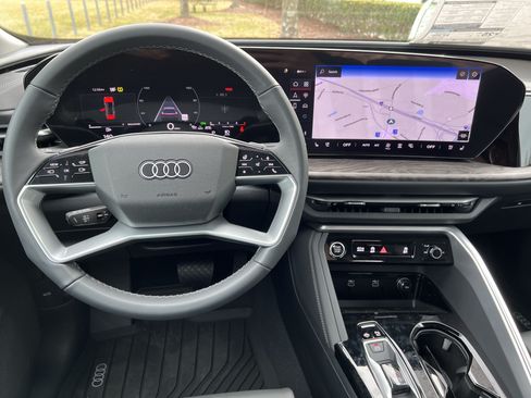 Used 2025 Audi Q5 Premium AWD/4WD image 19