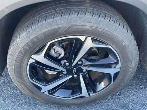 Used 2023 Chevrolet TrailBlazer RS image 9