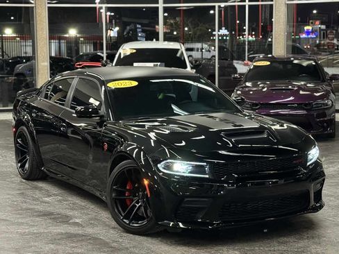 Used 2023 Dodge Charger SRT Hellcat image 2