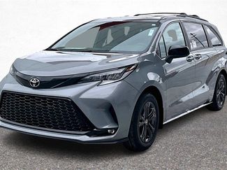 New 2026 Toyota Sienna XSE video 2