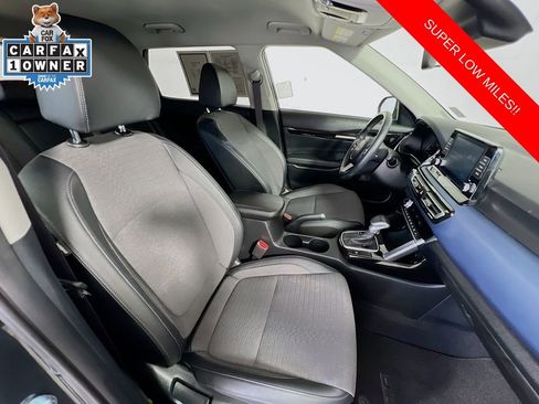 Used 2023 Kia Seltos S image 27