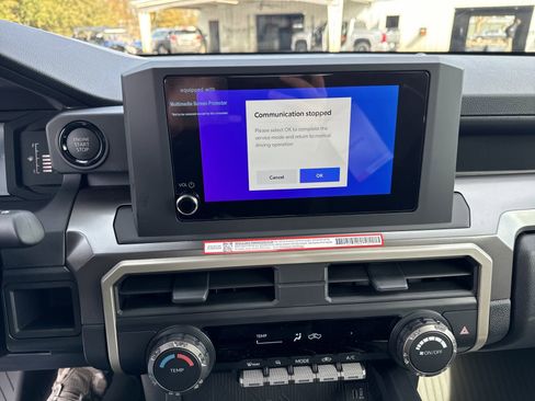 New 2025 Toyota Tacoma 2WD Double Cab image 18