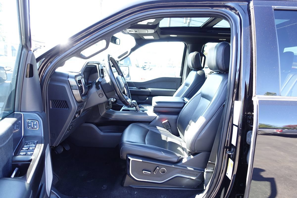 Used 2024 Ford F150 Lariat w/ Equipment Group 502A High AWD/4WD image 16