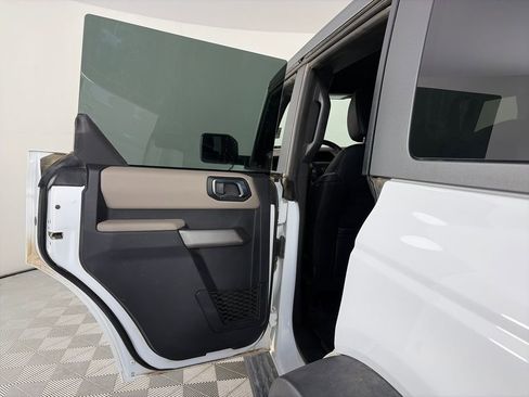 Used 2023 Ford Bronco Wildtrak AWD/4WD image 12