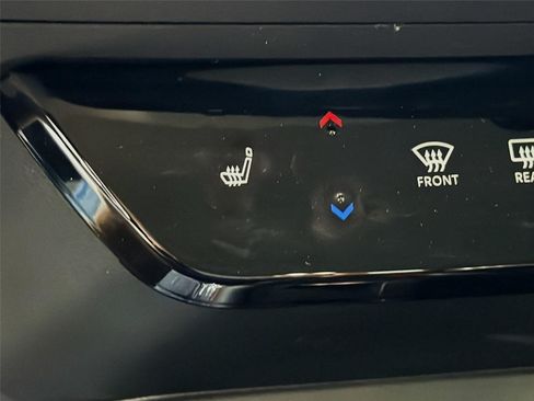 Certified 2026 Nissan Kicks SR w/ SR Premium Package FWD image 21