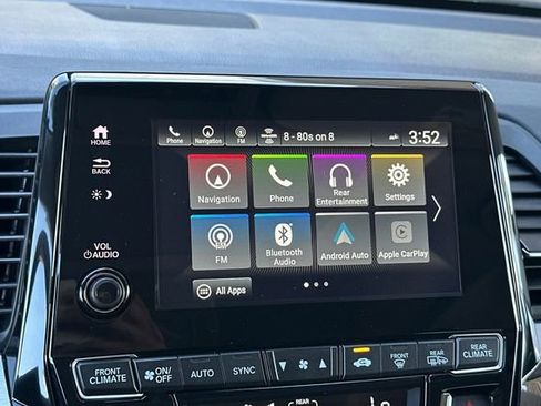 Certified 2024 Honda Odyssey Touring image 25