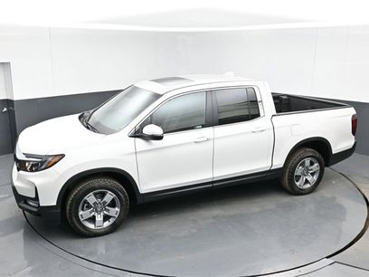 New 2025 Honda Ridgeline RTL