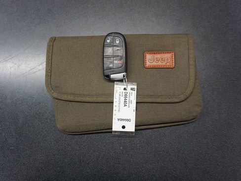 Used 2014 Jeep Grand Cherokee Laredo w/ Quick Order Package 23E image 14