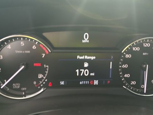 Used 2023 Cadillac XT4 Premium Luxury w/ Cold Weather Package image 13