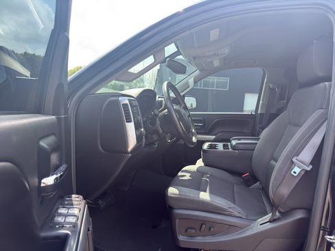 Used 2015 Chevrolet Silverado 2500 LT w/ LT Convenience Package AWD/4WD image 9
