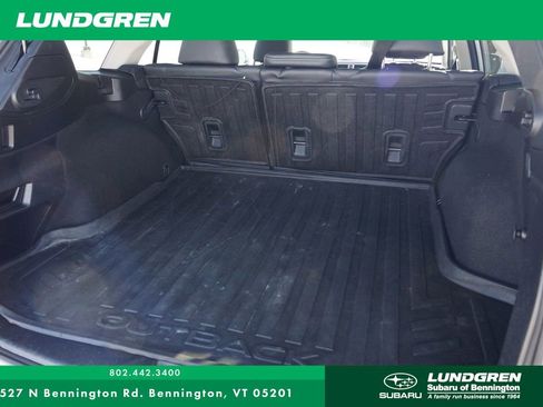 Used 2016 Subaru Outback 3.6R Limited w/ Popular Package #4 image 29