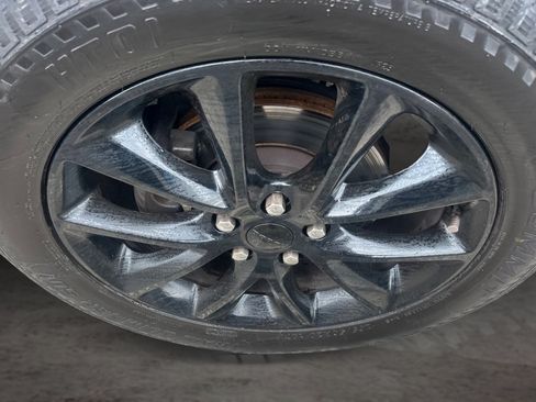 Used 2018 Dodge Durango GT w/ Blacktop Package AWD/4WD image 17