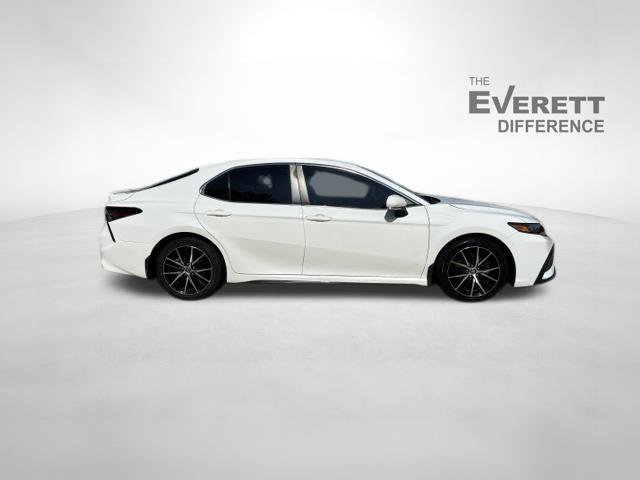 Used 2023 Toyota Camry SE FWD image 8