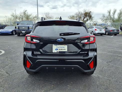 Used 2025 Subaru Crosstrek 2.0i Premium image 12