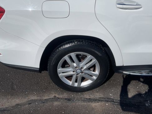 Used 2015 Mercedes-Benz GL 450 4MATIC image 22