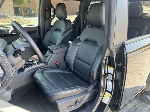 New 2025 Ford Bronco Outer Banks image 16