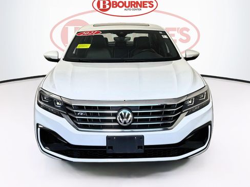 Used 2021 Volkswagen Passat 2.0T R-Line FWD image 6
