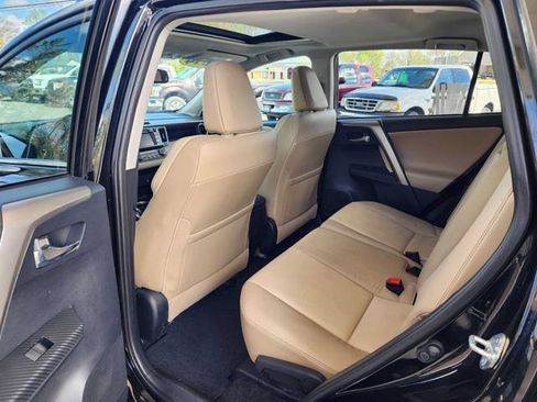 Used 2014 Toyota RAV4 Limited w/ Technology Package image 12
