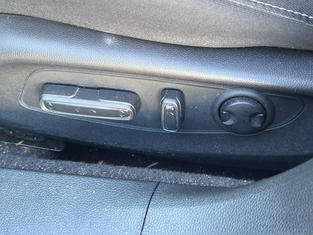 Used 2024 Honda Accord EX image 11