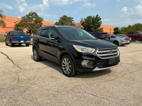 Used 2017 Ford Escape Titanium AWD/4WD image 7