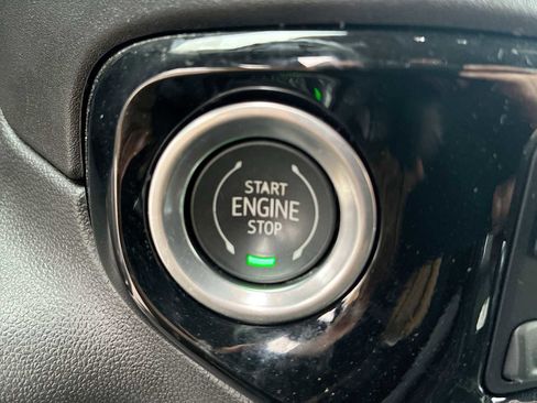 Used 2022 GMC Sierra 1500 Elevation w/ LPO, Elevation Black Package image 17