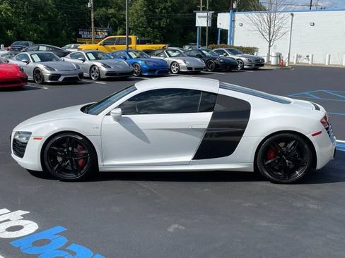 Used 2015 Audi R8 V10 w/ Full Leather Package AWD/4WD image 14