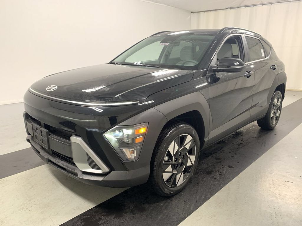 Used 2024 Hyundai Kona SEL w/ Convenience Package AWD/4WD image 5