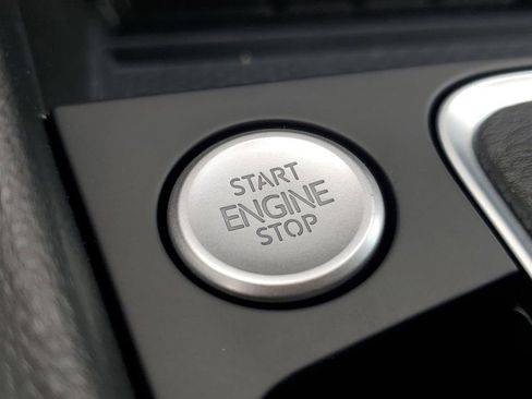 New 2025 Volkswagen Jetta SE image 22